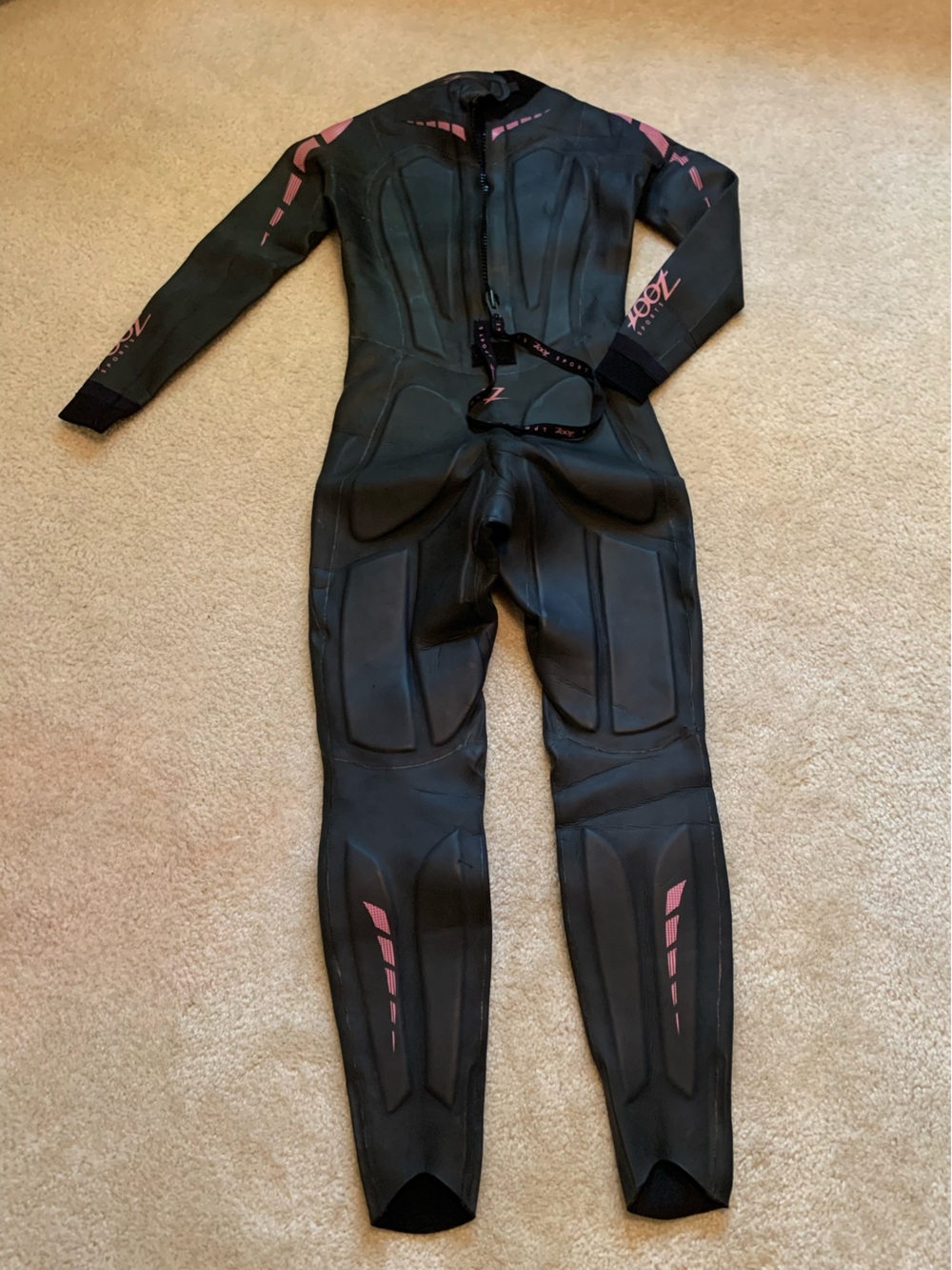 Zoot Black Zenith Wetsuit with Pink Accents - Picture 4 of 6